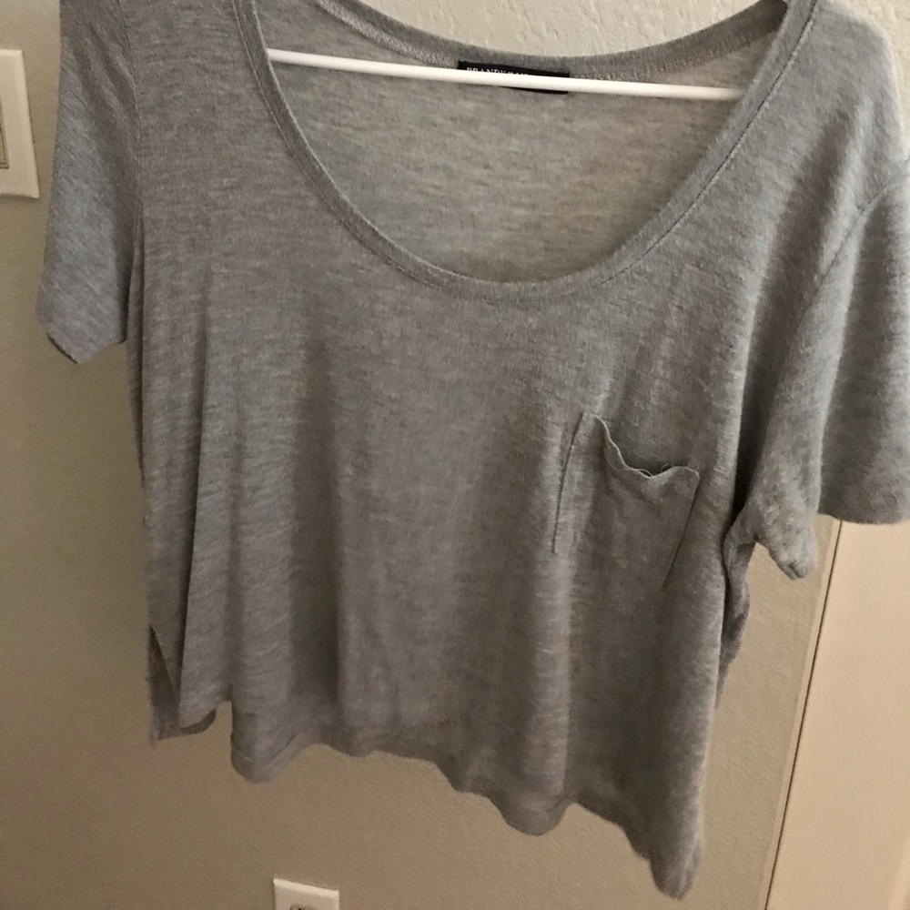grey pocket tee crop top from brandy melville